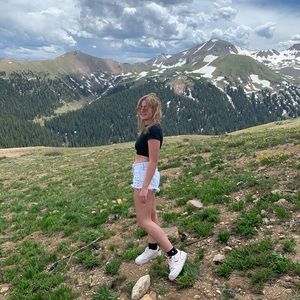 Meet your Posher, Hadley